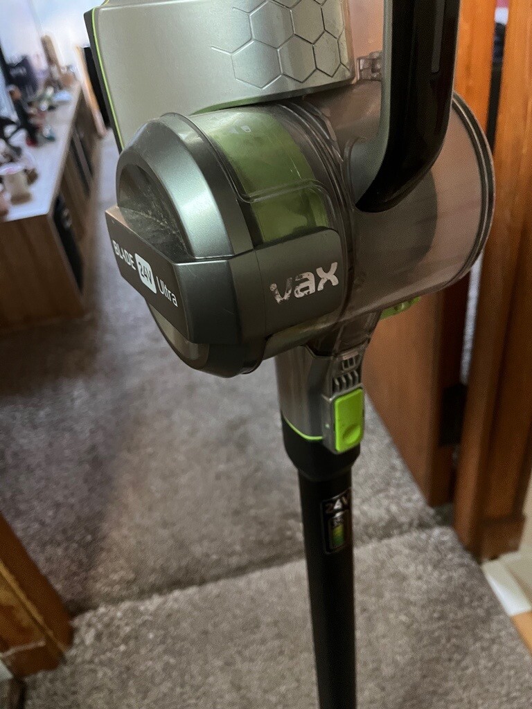 Vax blade 24v Cordless Vaccum | in 